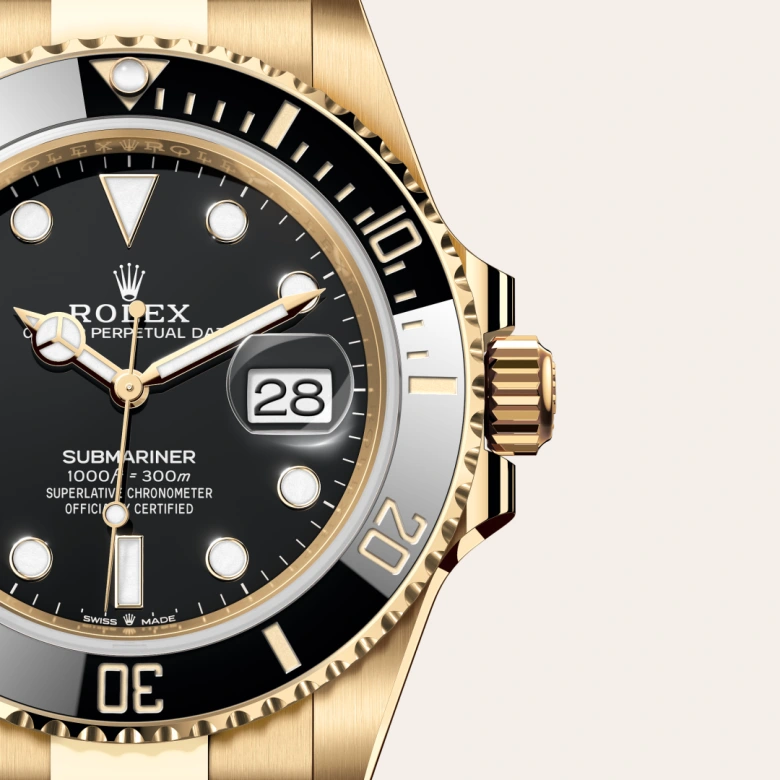 Rolex Submariner Date in 41 mm yellow gold, M126618LN-0002 - Cooke & Kelvey