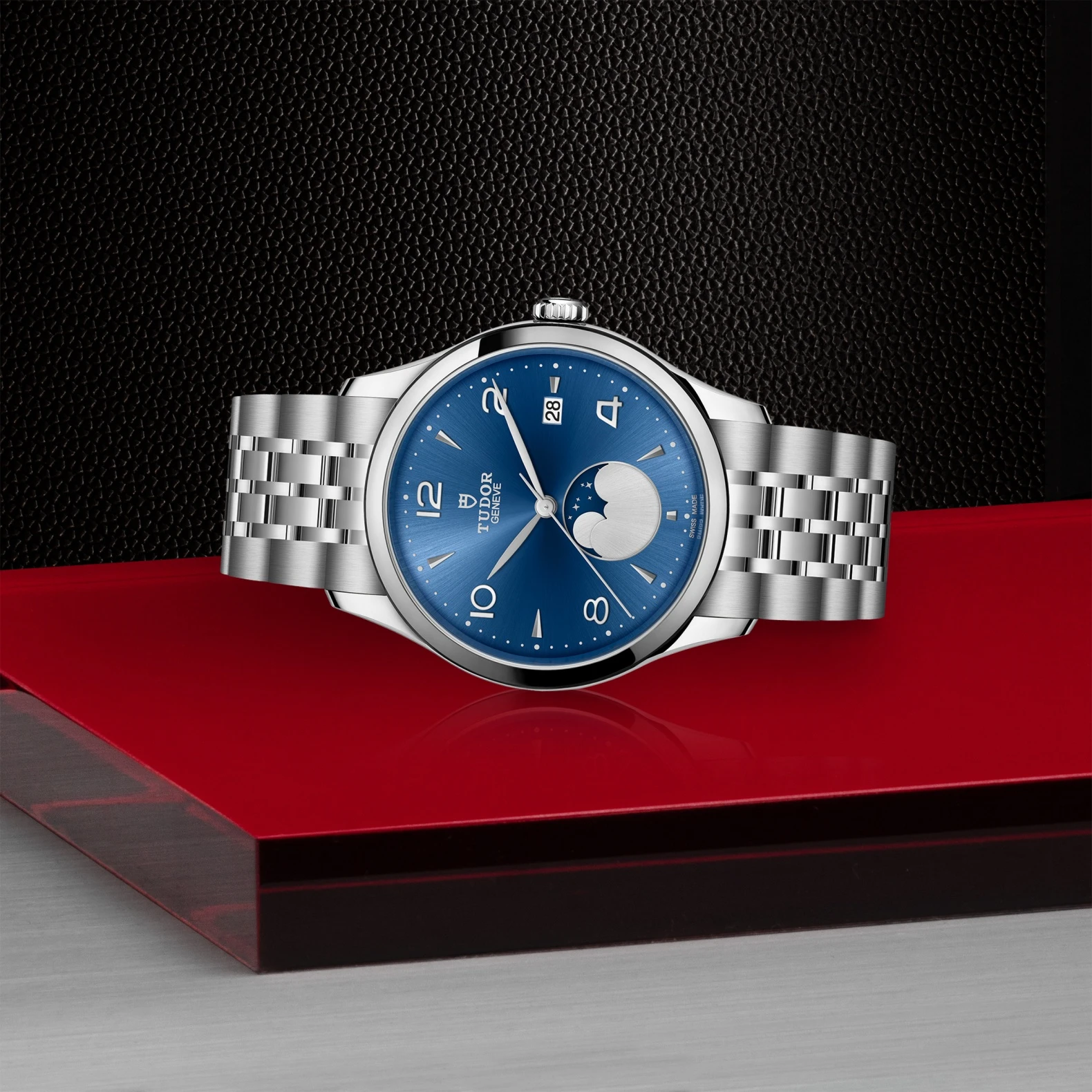 Tudor 1926 Luna - Model No. M91560-0002