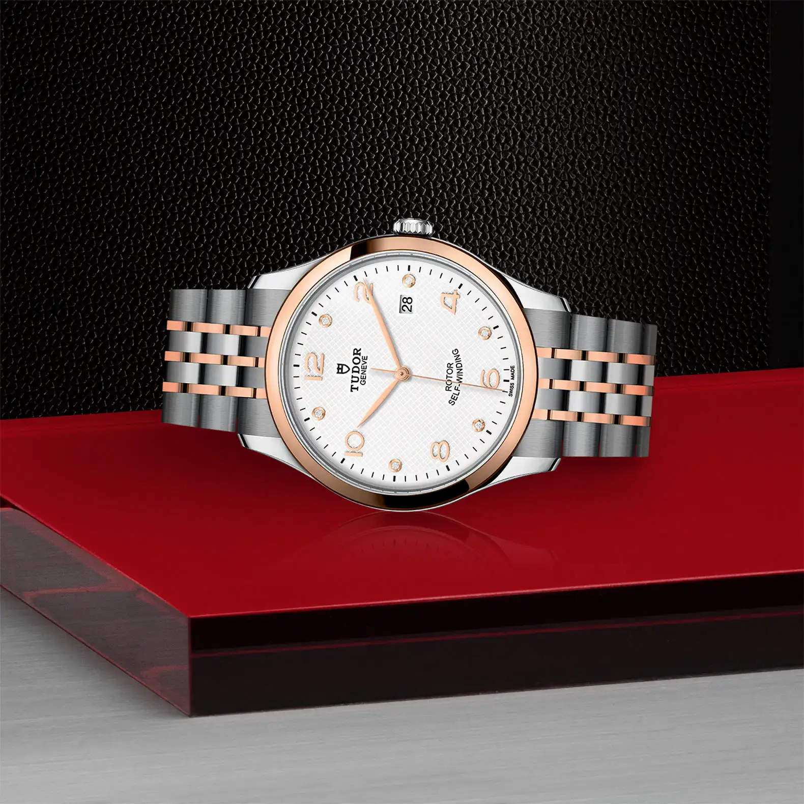 Tudor 1926 - Model No. M91651-0011