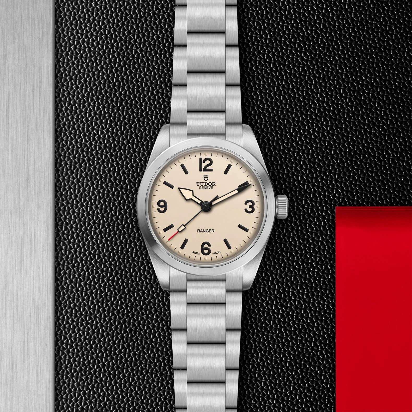 Tudor Ranger - Model No. M79930-0007