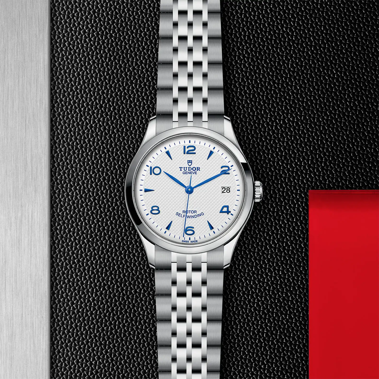 Tudor 1926 - Model No. M91450-0005